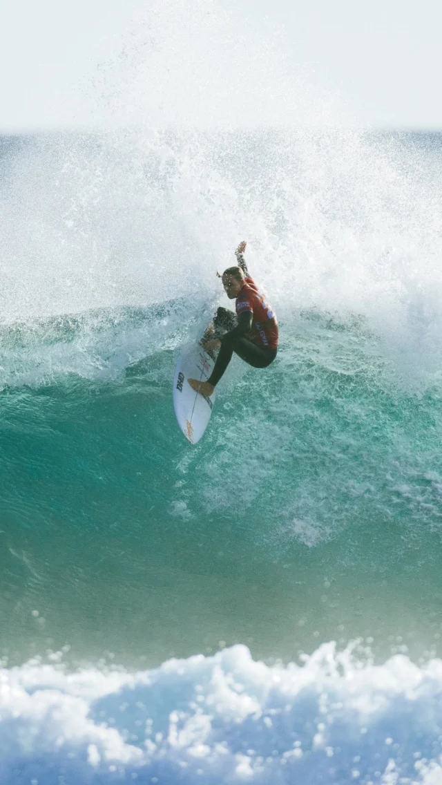 @isabella_nichols looking right at home in Margs, dropping an excellent score and advancing to the quarterfinals. She’s back in the water this afternoon. Let’s go Bella!#BonsoyAmbassador #MakeItBonsoy #MargaretRiverPro #WSL